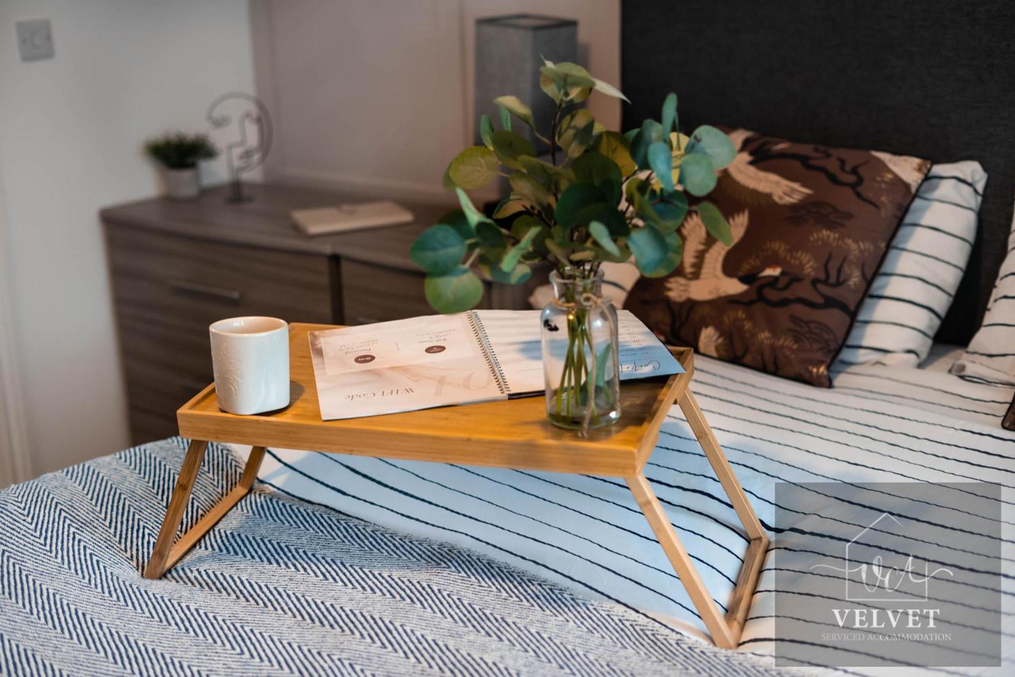 1 Bed House , Free Wifi,Free Parking,Leasure,Business Lejlighed Swansea Eksteriør billede